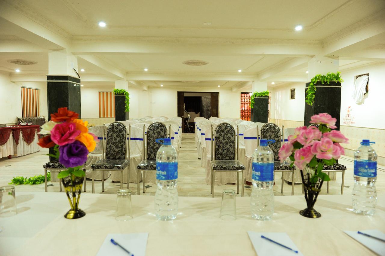 Jayanti Hotel 타라피트 외부 사진