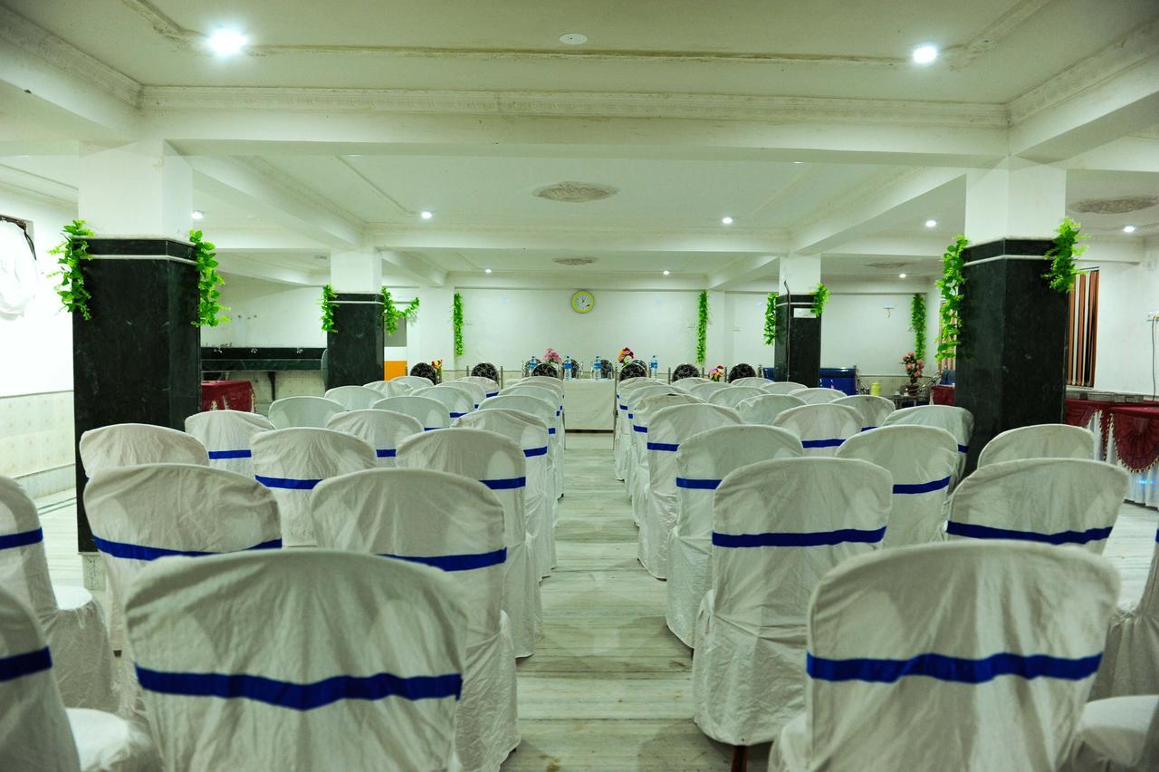 Jayanti Hotel 타라피트 외부 사진